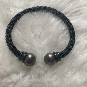 Majorca Black Coil Bracelet with Pearl